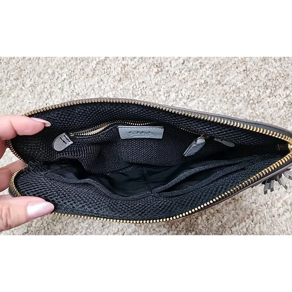 G.I.L.I. Haloguard Pebble Grain Leather Wristlet‎ Clutch Bag Grey Camouflage